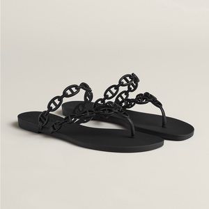 Authentic New Hermes Island Black Rubber Sandals sz 35